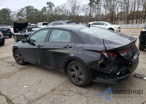 2023 Hyundai Elantra Sel z USA, uszkodzony, nr VIN 5NPLM4AG4PH088813